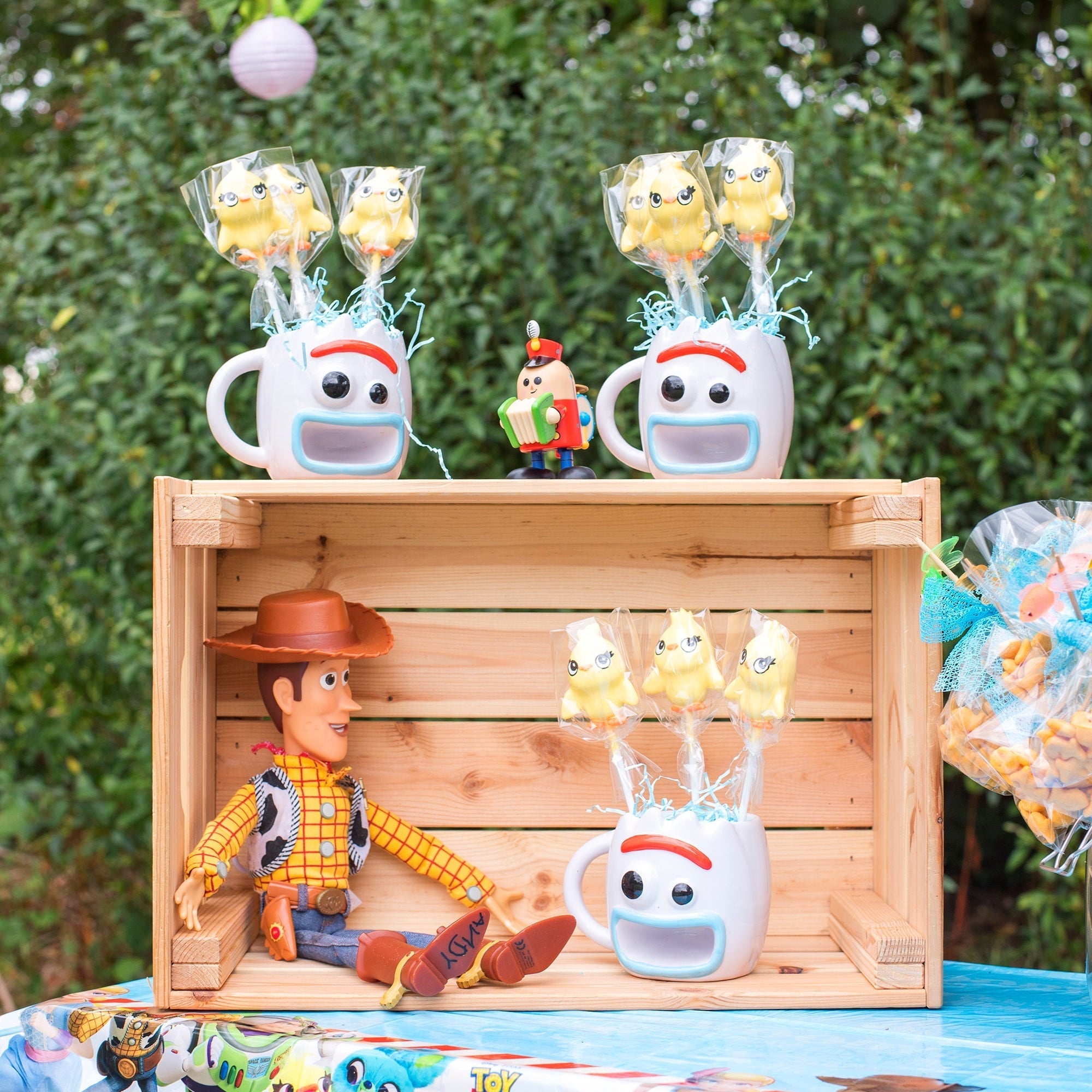 To Infinity and Beyond! How to Style an Epic Toy Story 5 Table Setup